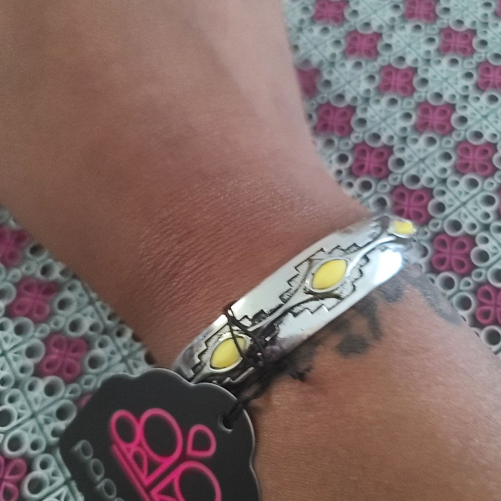 Jewerly - Picture 13 of 14